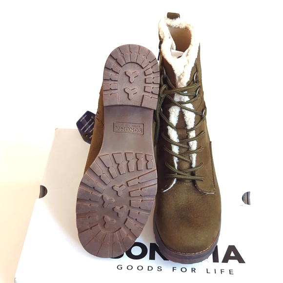 Sonoma Goods For Life Platypus Women's Sherpa-Lined Combat Boots - Picture 4 of 6